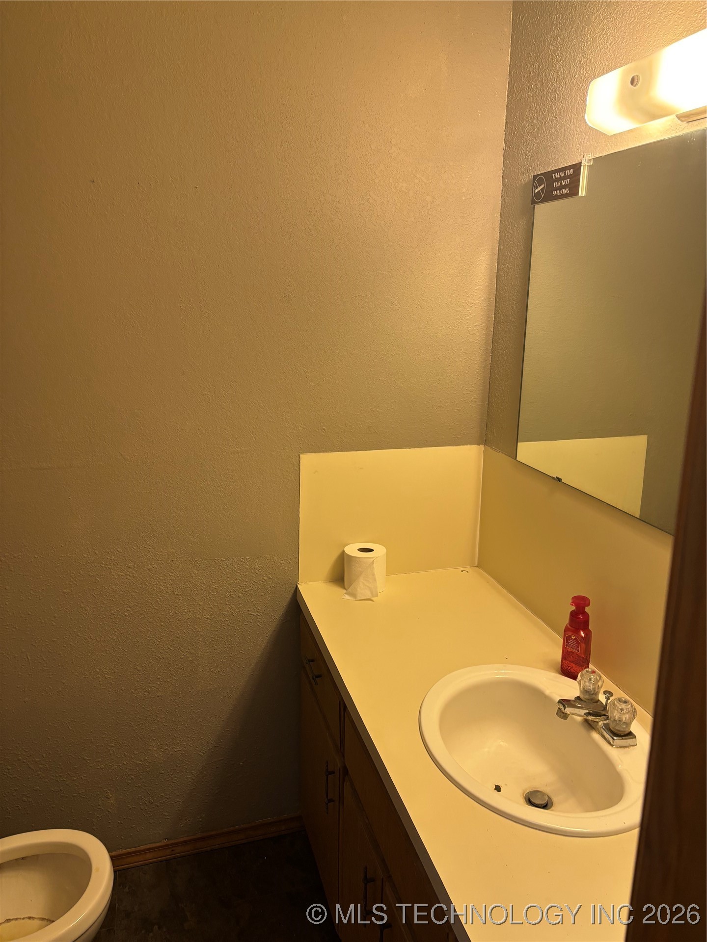 120 N 4th Property Photo 12