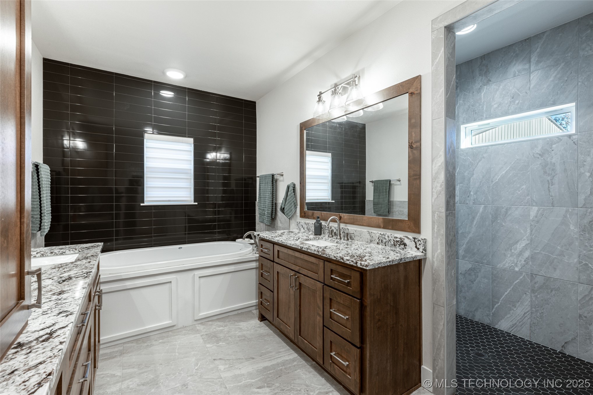 14397 S 4210 Road Property Photo 32