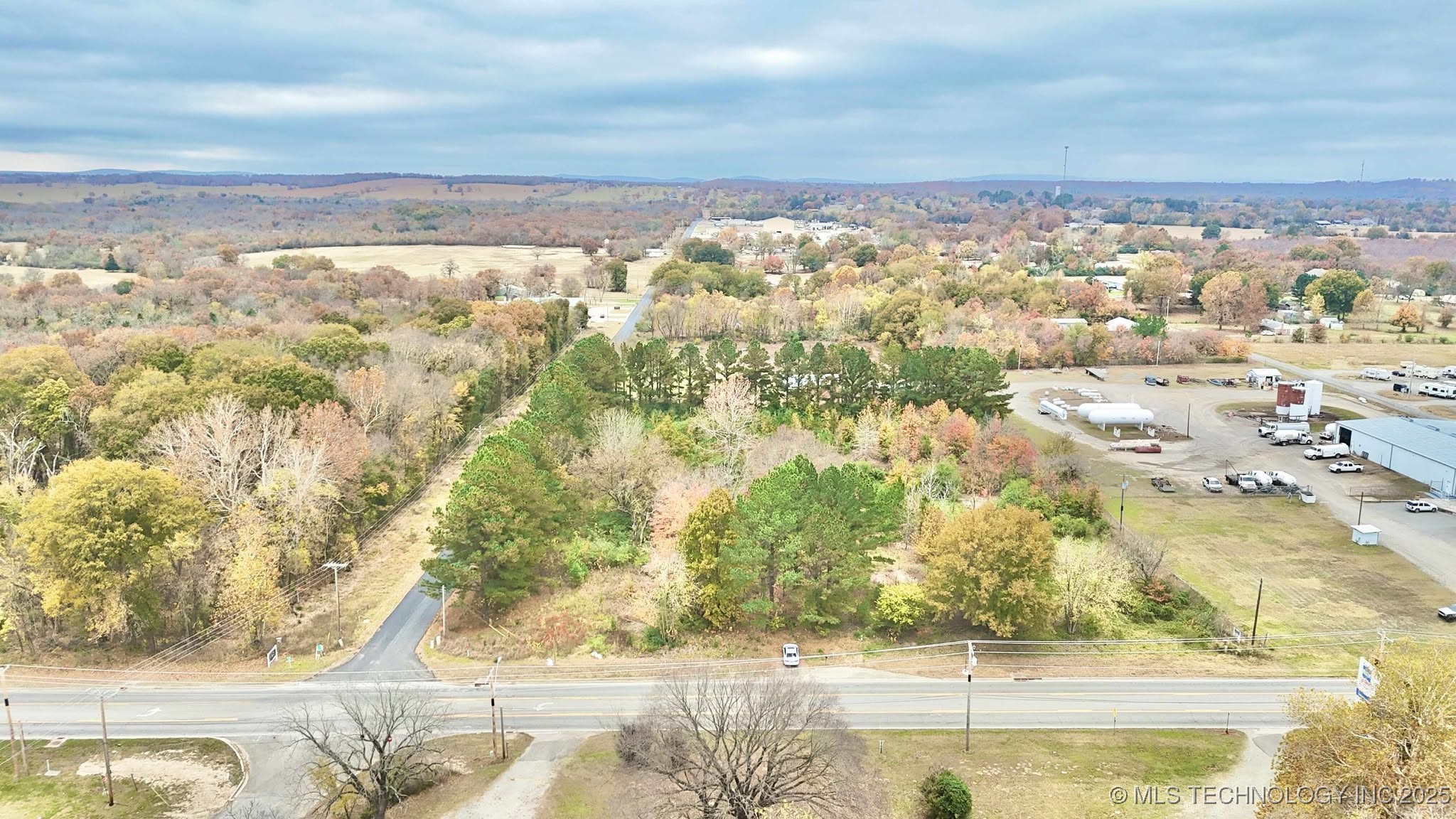 E Hwy 9 Property Photo 6