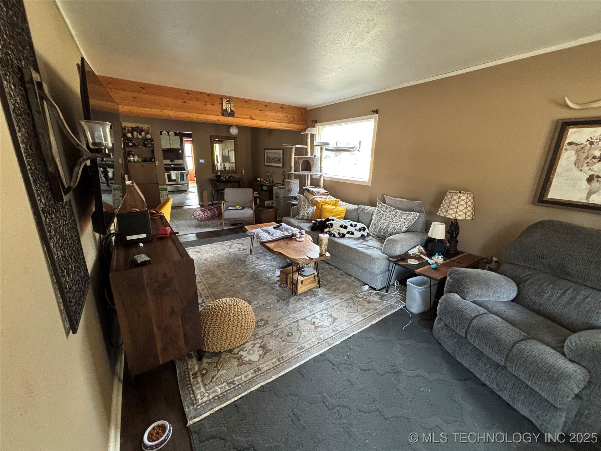 1722 N 3 Street Property Photo 3