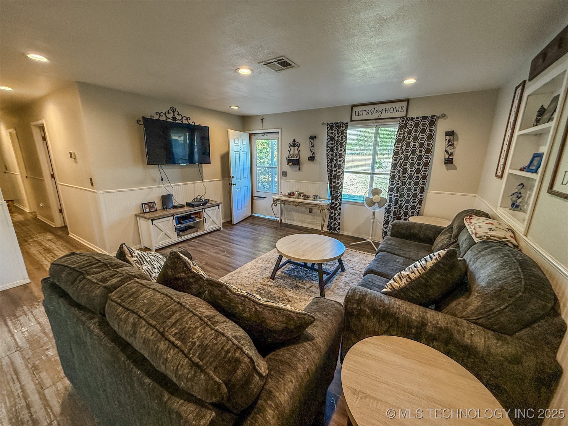 15721 W Clyde Maher Property Photo 7