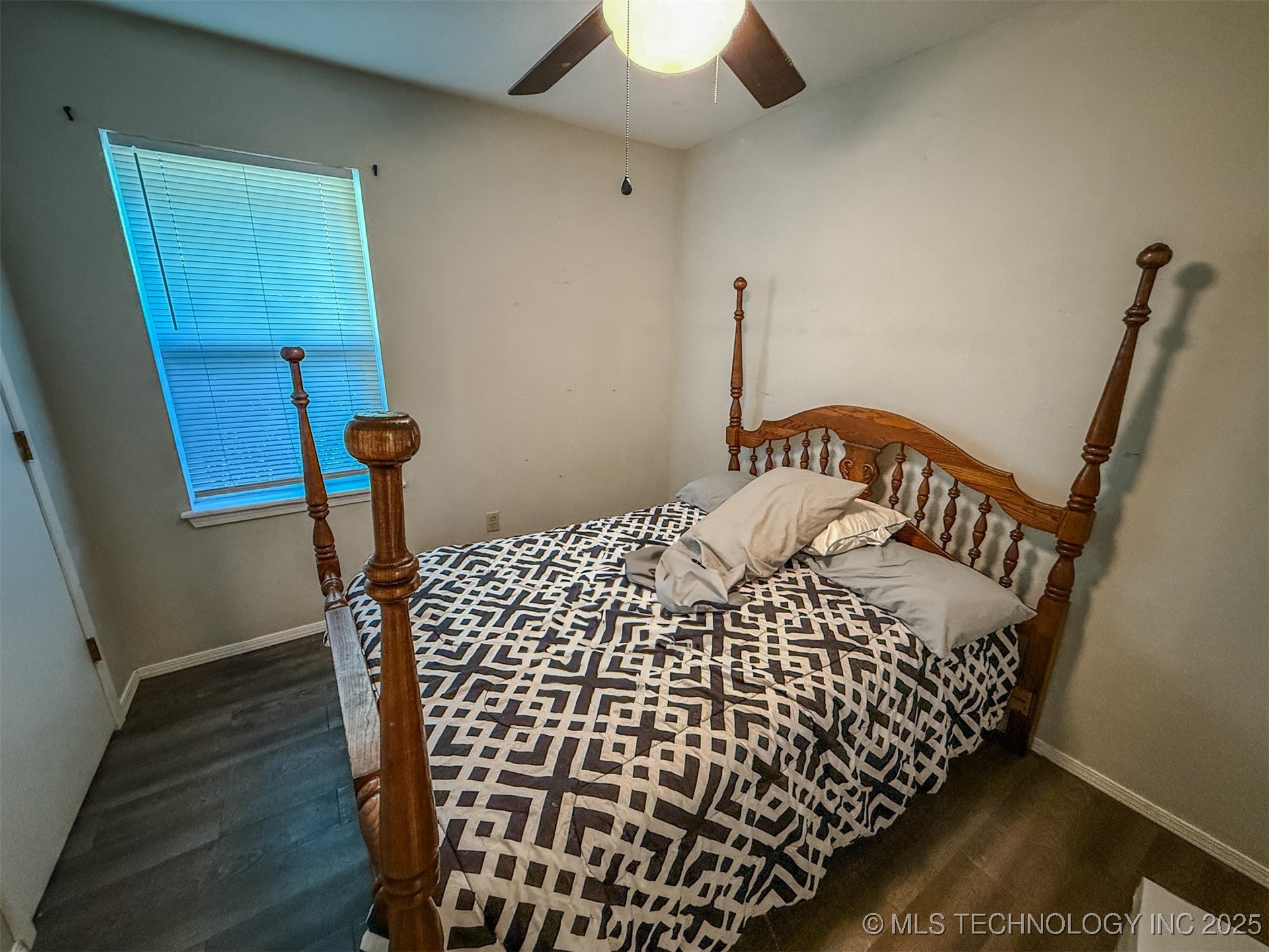 15721 W Clyde Maher Property Photo 32