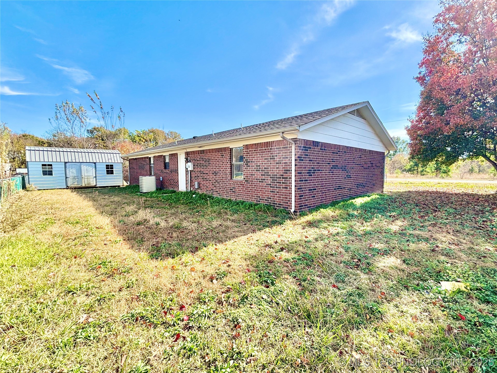 1103 E Kaniatobe Lane Property Photo 19