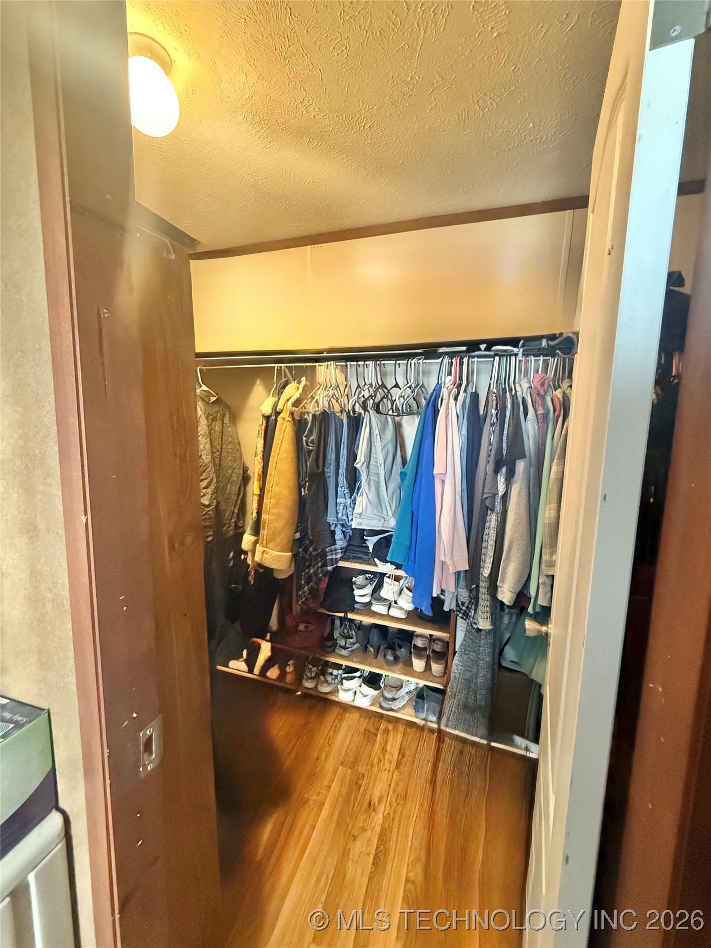 827 N Graham Road N Property Photo 11