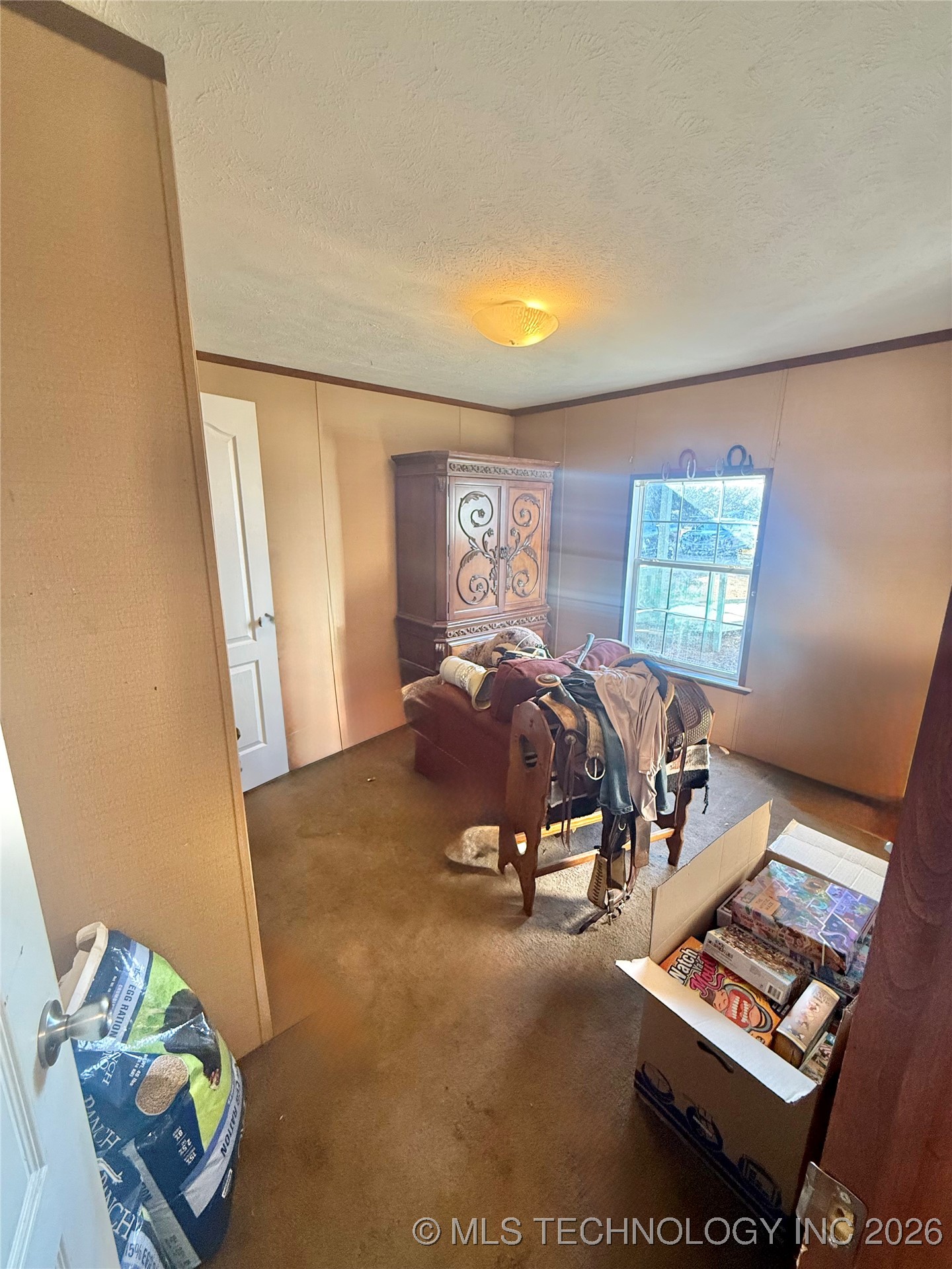 827 N Graham Road N Property Photo 14