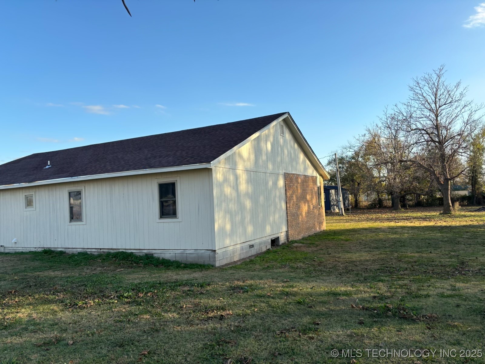 36022 S 4210 Road Property Photo 6