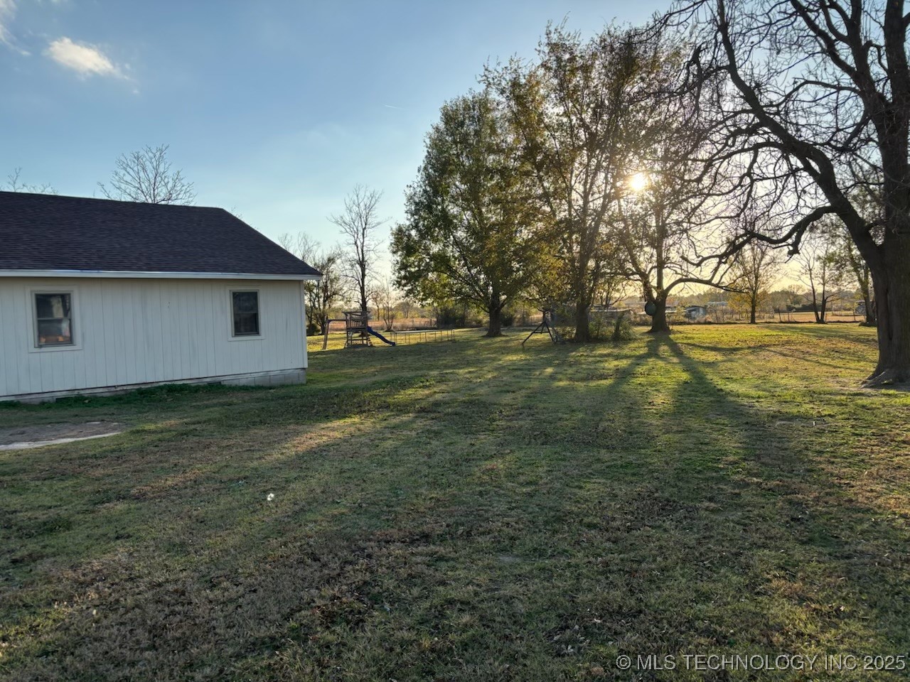 36022 S 4210 Road Property Photo 7