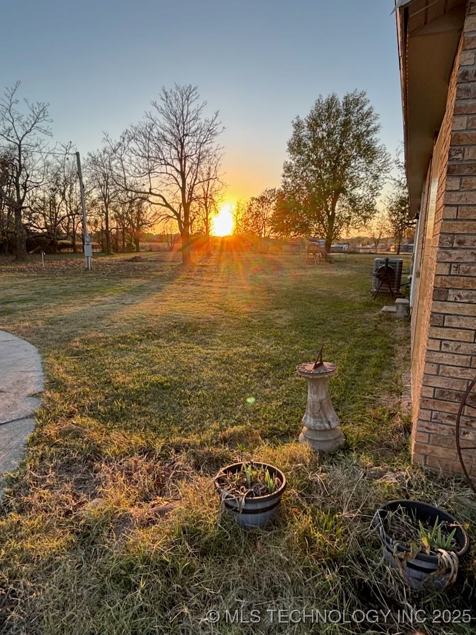 36022 S 4210 Road Property Photo 8