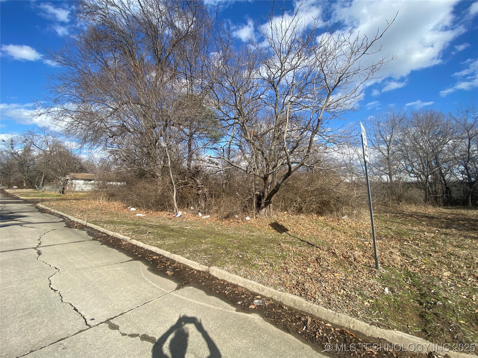 Chicago Street Property Photo 2