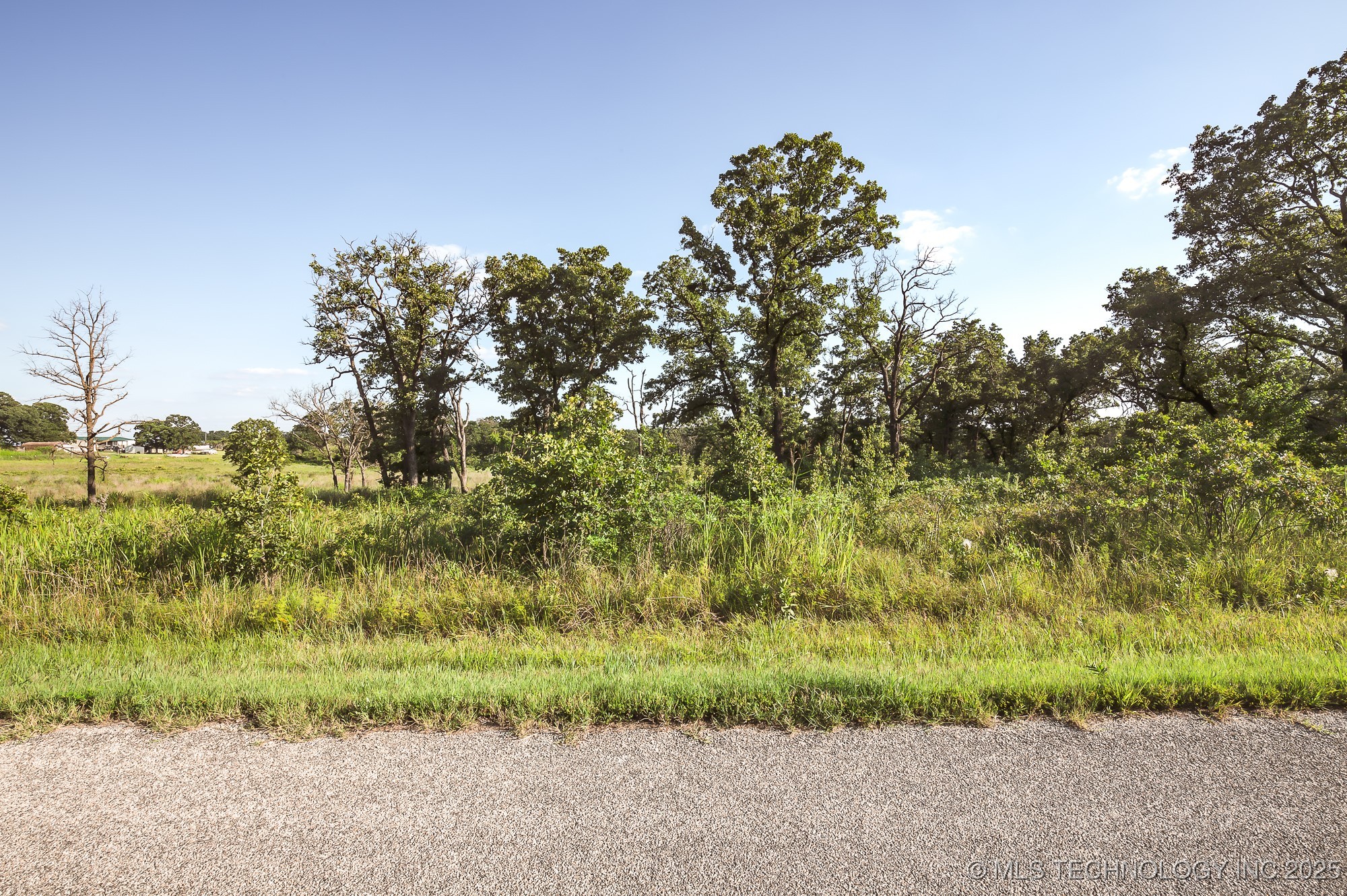 22 2280 Road Property Photo 1