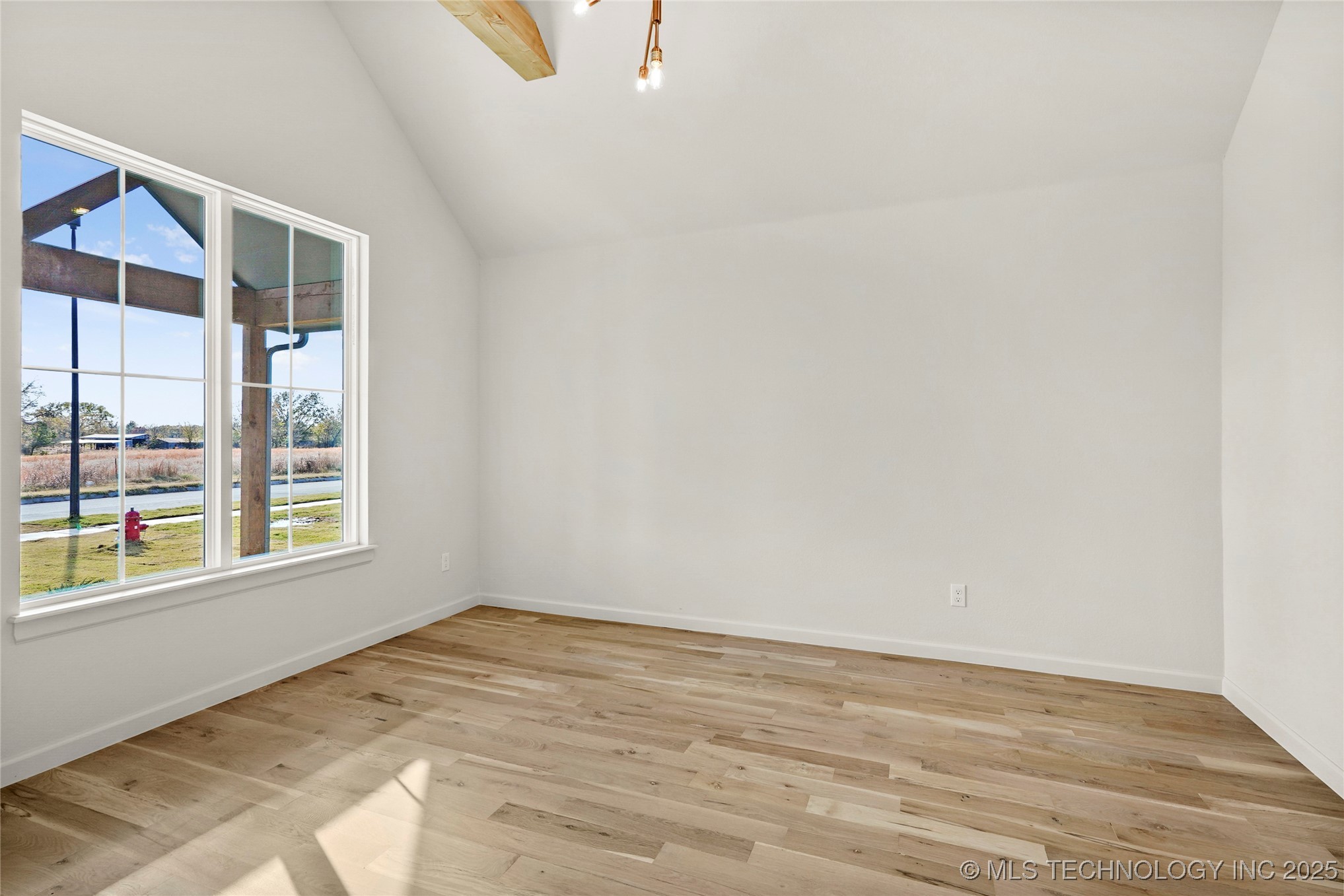 22775 E 107th Street S Property Photo 13