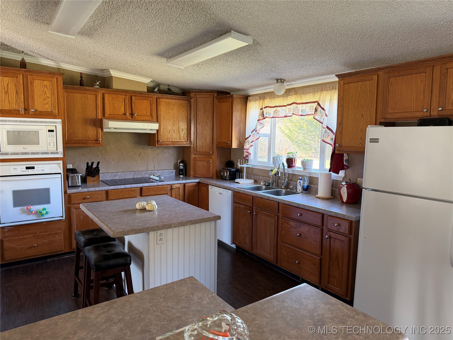 12389 S Chisolm Property Photo 12