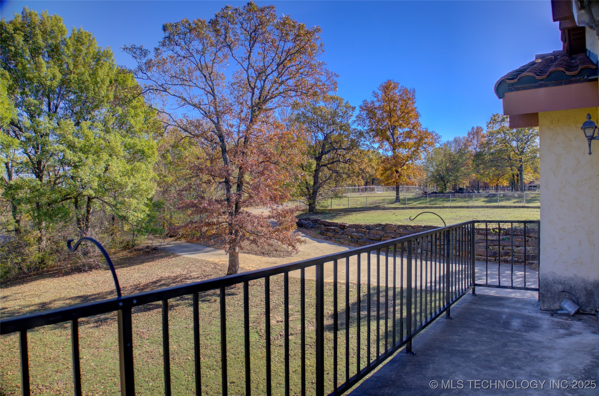 17808 S 129th East Avenue Property Photo 31