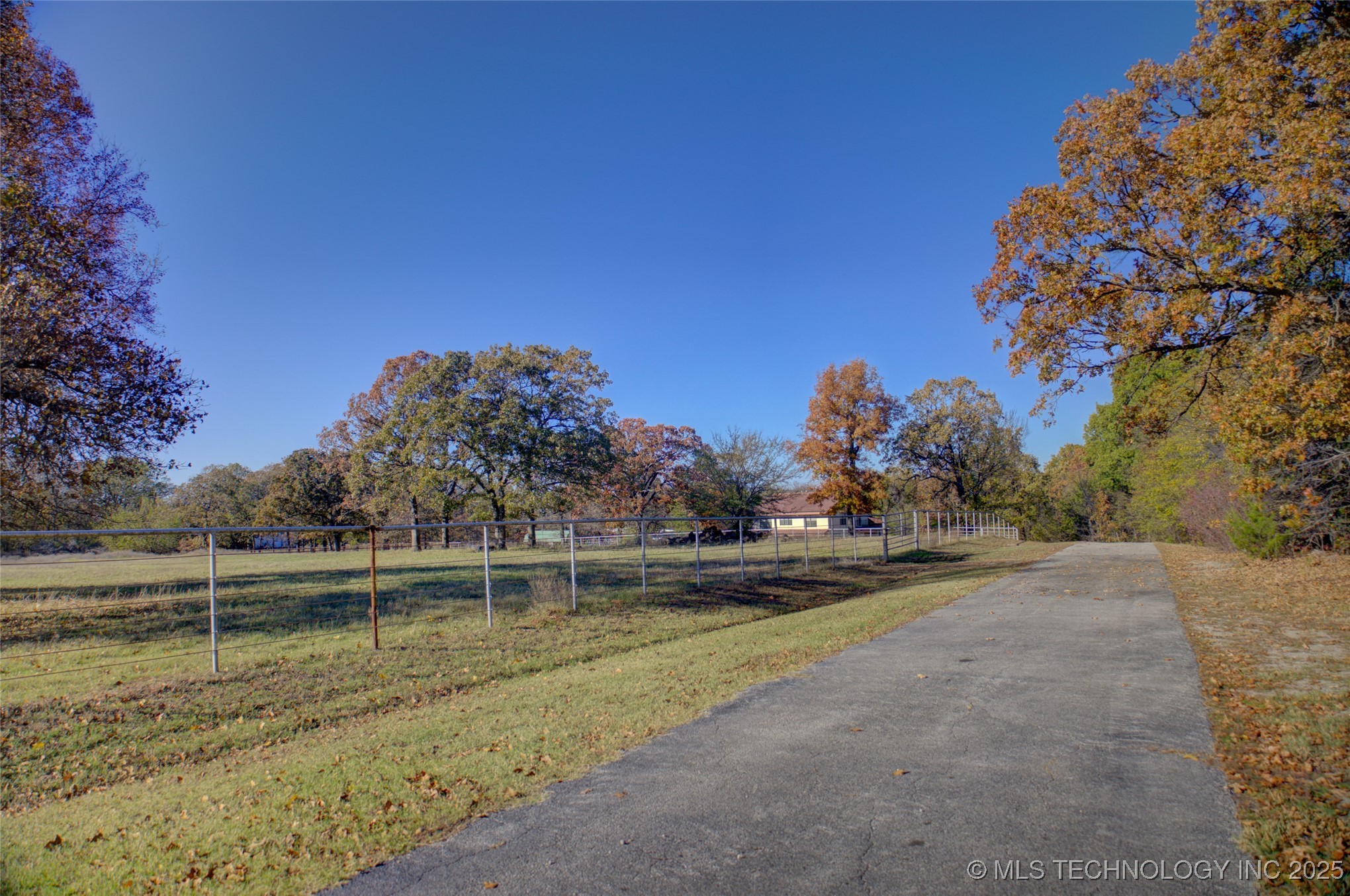 17808 S 129th East Avenue Property Photo 58