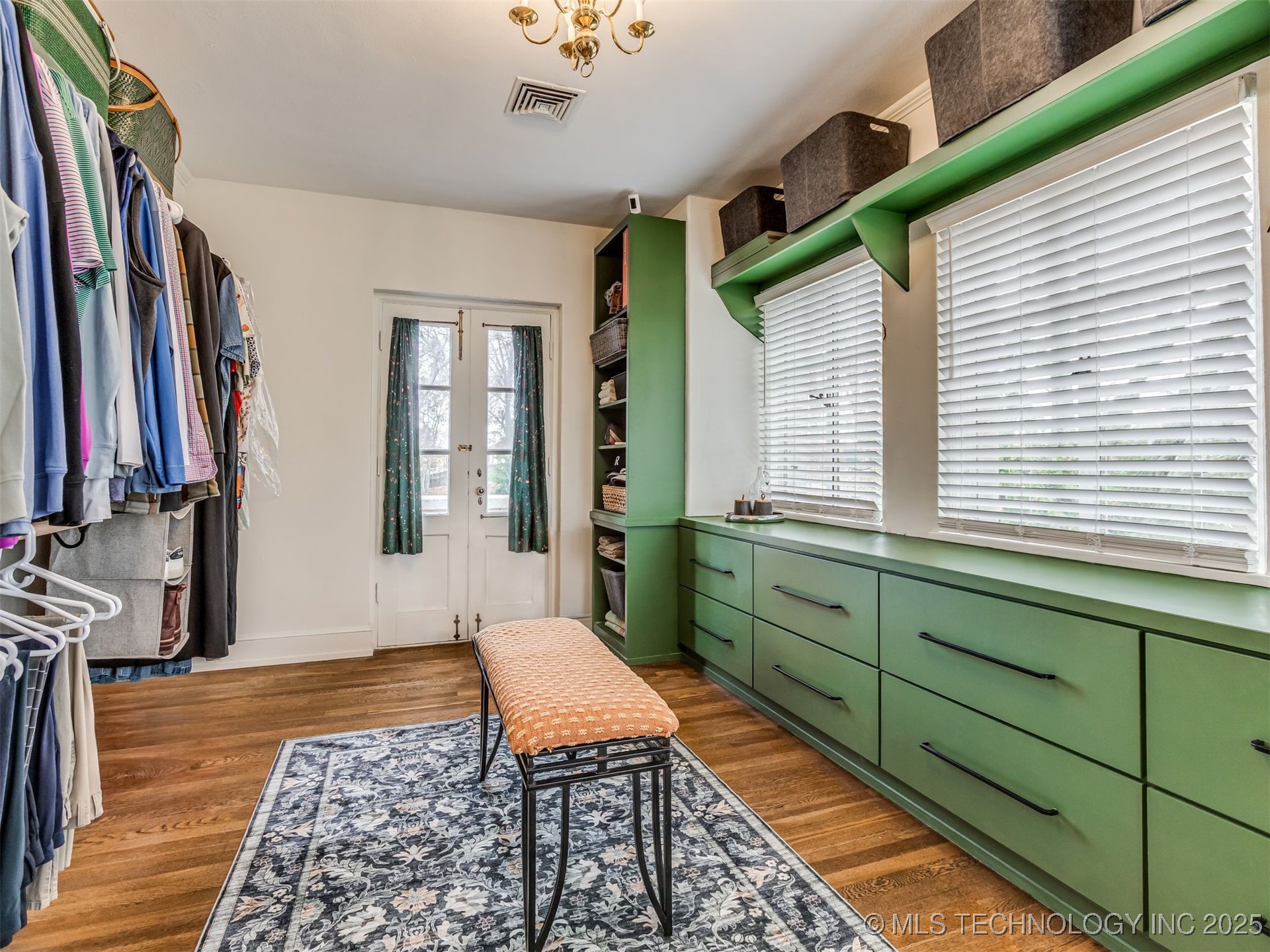 2400 Terrace Drive Property Photo 25