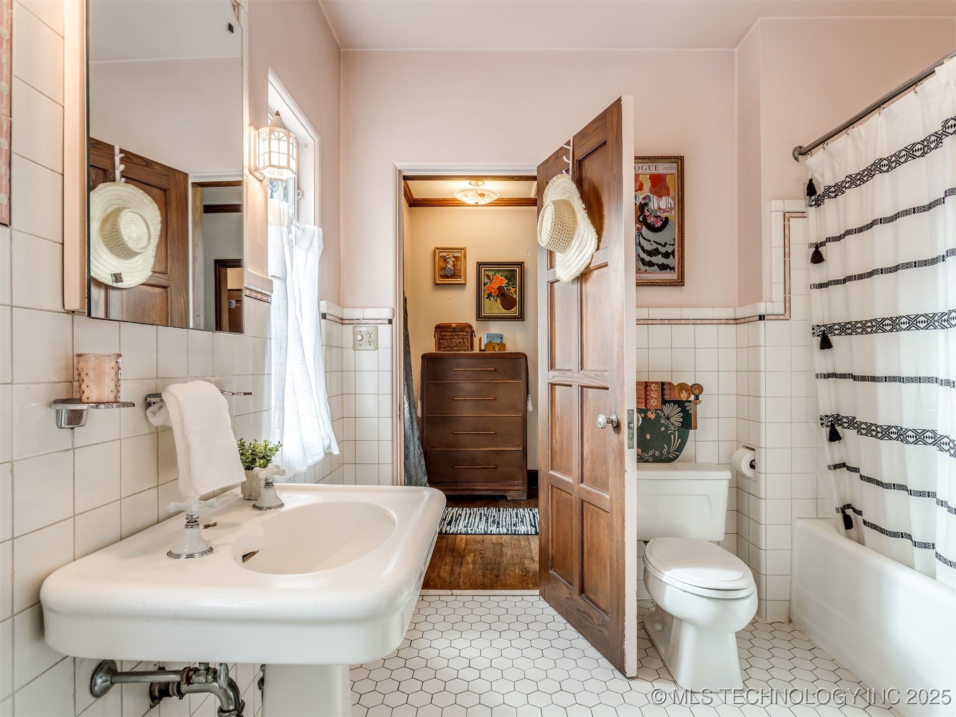 2400 Terrace Drive Property Photo 31