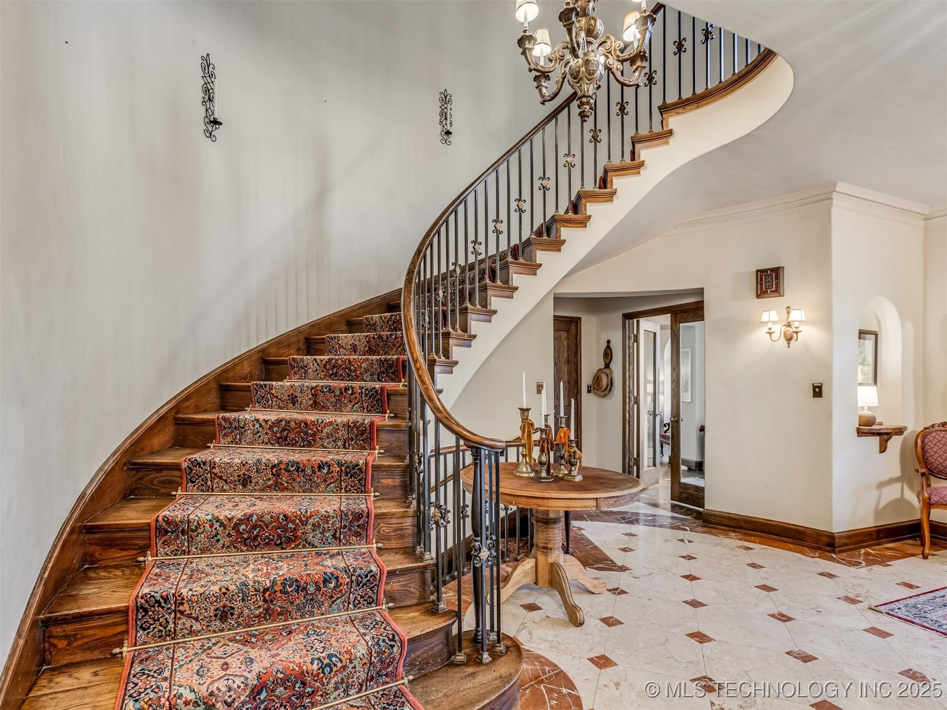 2400 Terrace Drive Property Photo 34