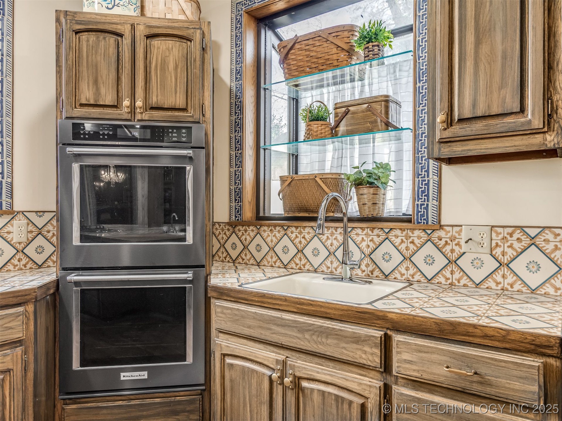 2400 Terrace Drive Property Photo 53