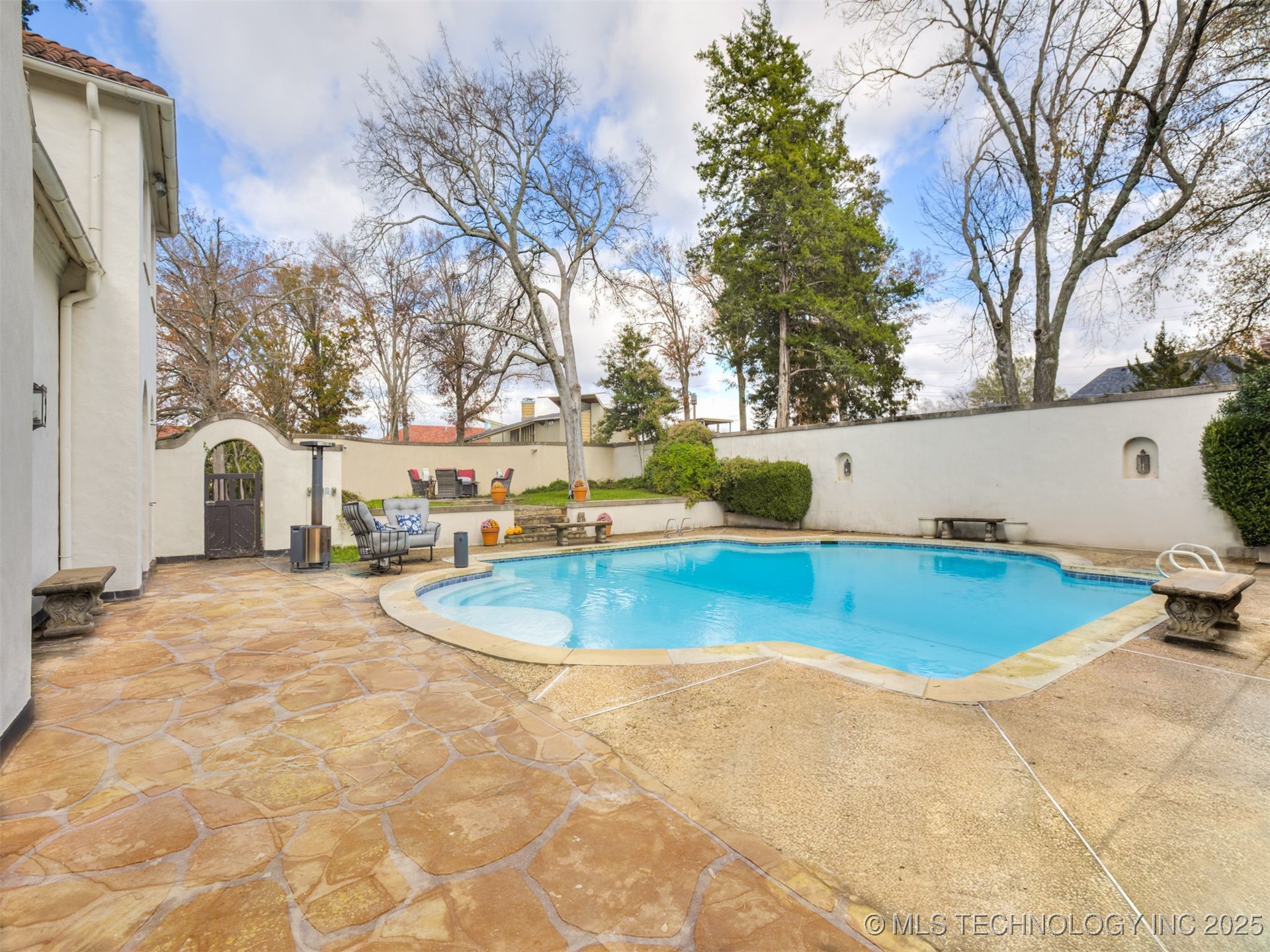 2400 Terrace Drive Property Photo 92