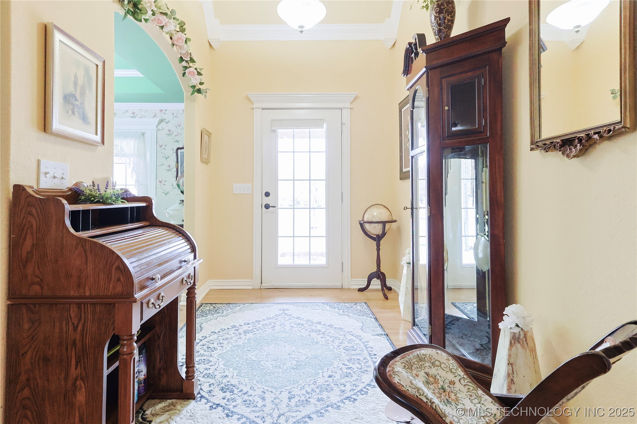 5117 Woodland Drive Property Photo 7