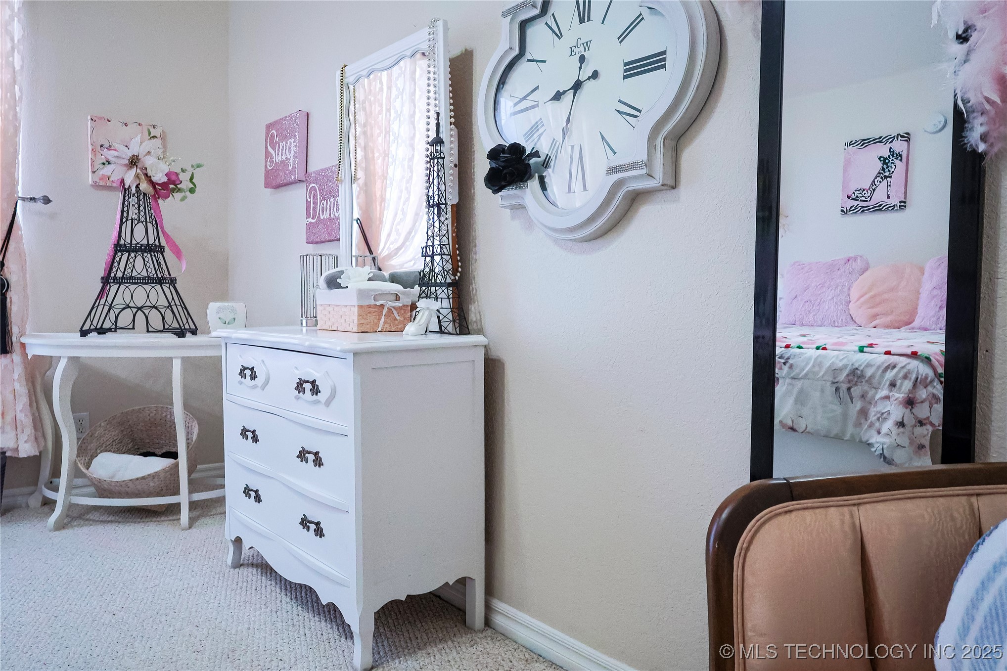 5117 Woodland Drive Property Photo 21