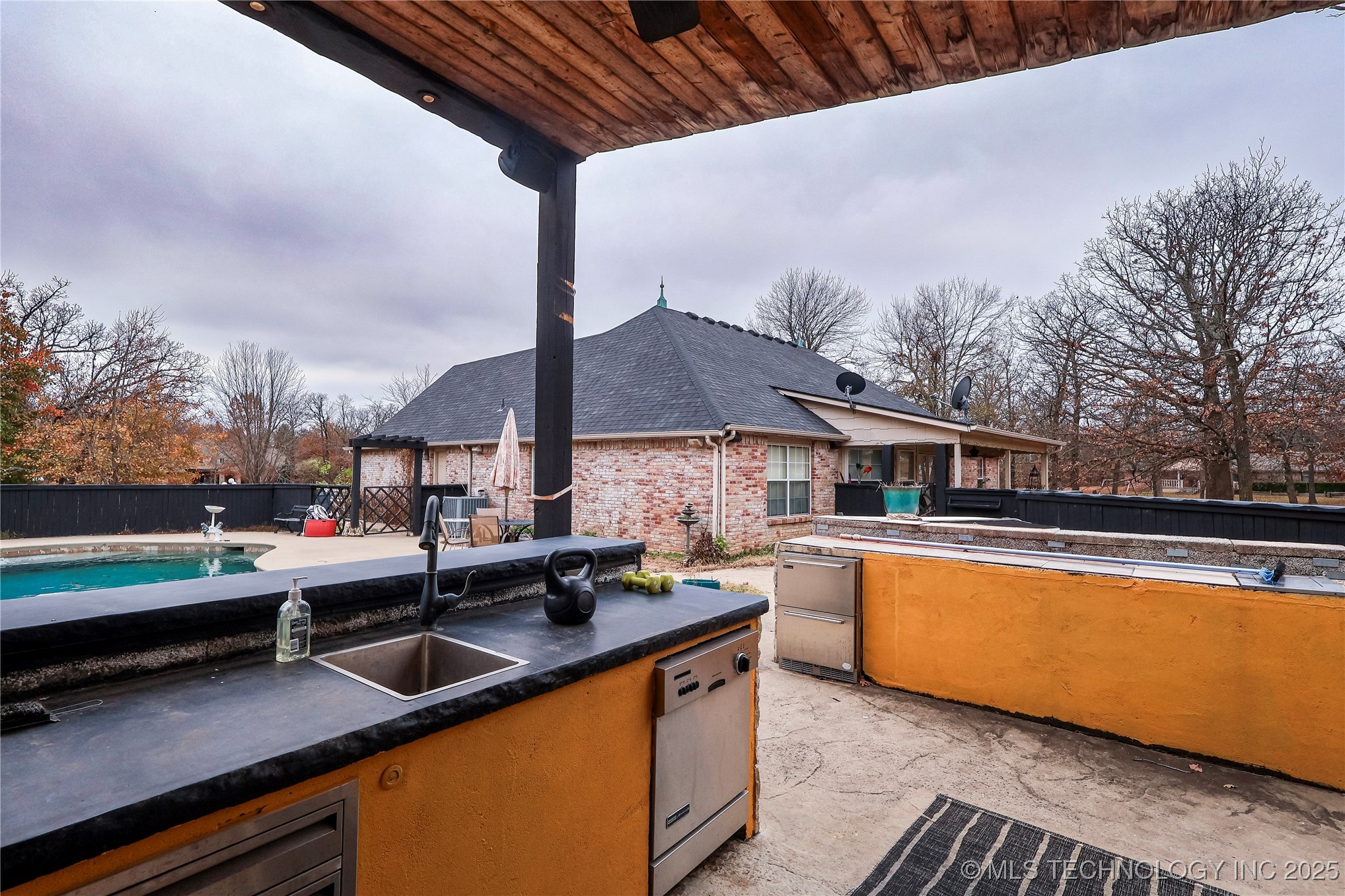 5117 Woodland Drive Property Photo 38