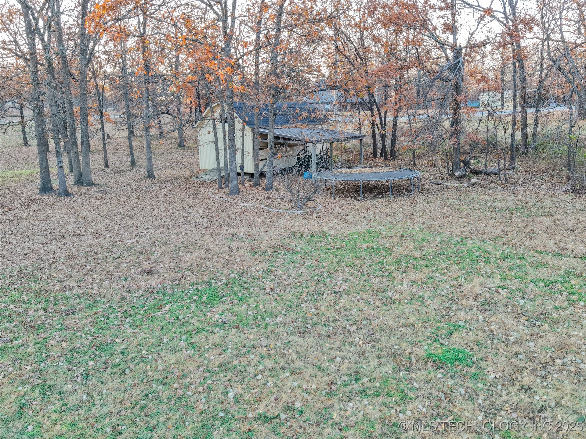 5117 Woodland Drive Property Photo 42