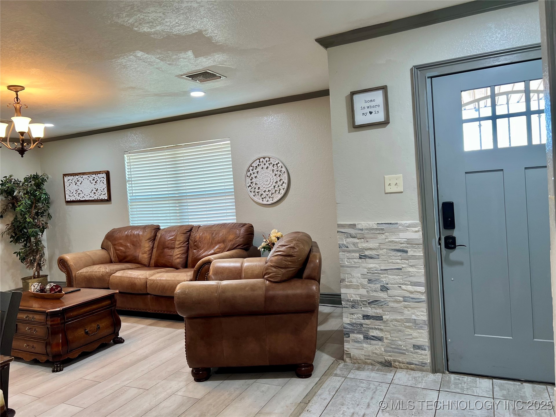 9892 Buckaloo Bend Road Property Photo 9