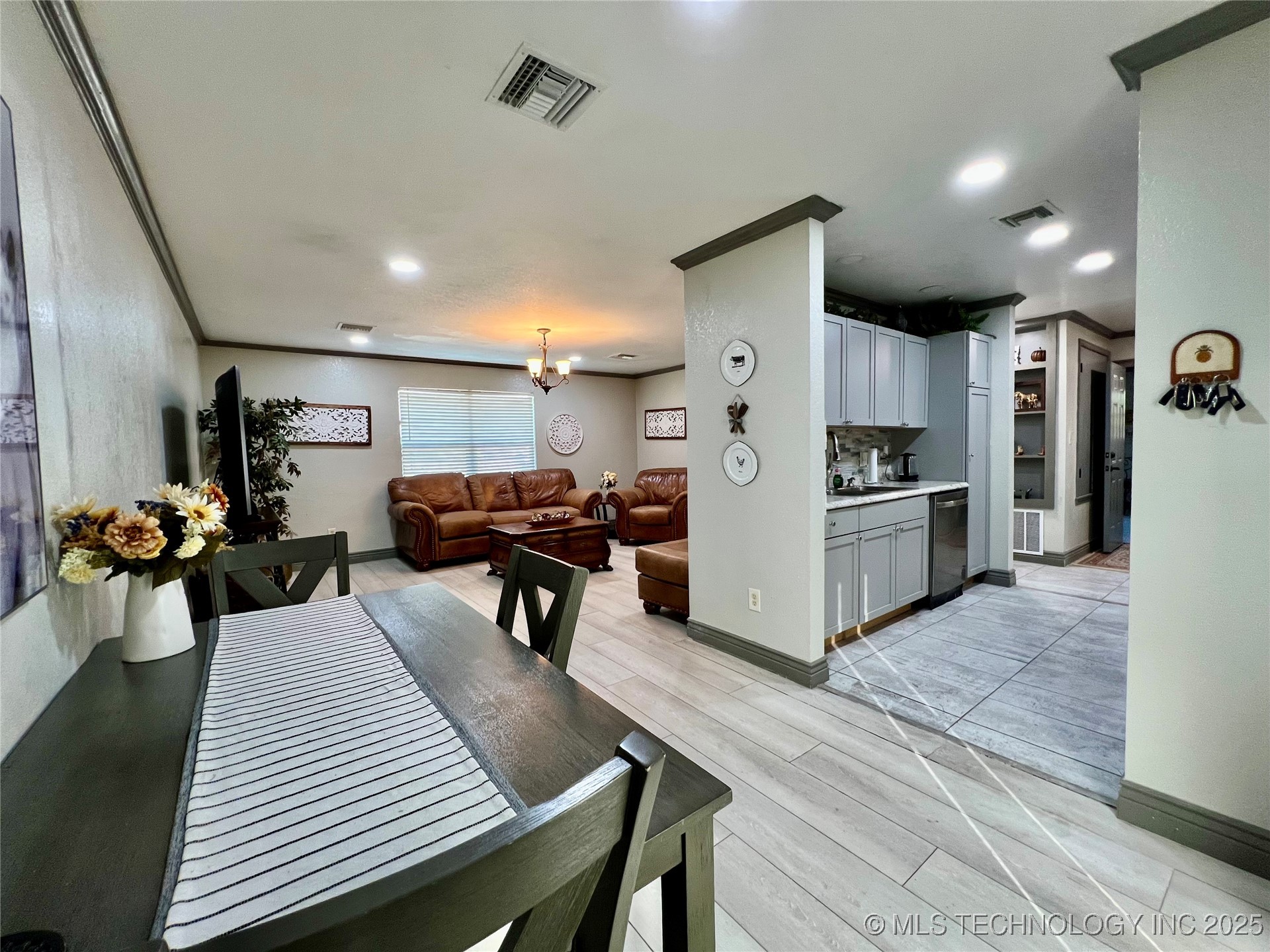 9892 Buckaloo Bend Road Property Photo 13