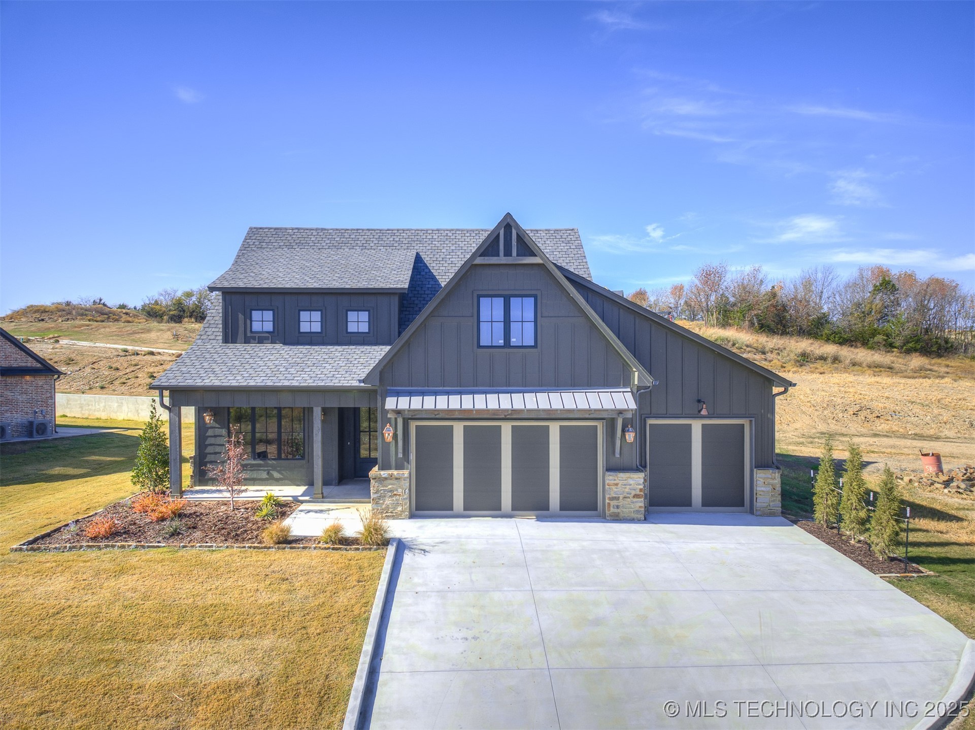 12165 Sunrise Ridge Loop Property Photo 1