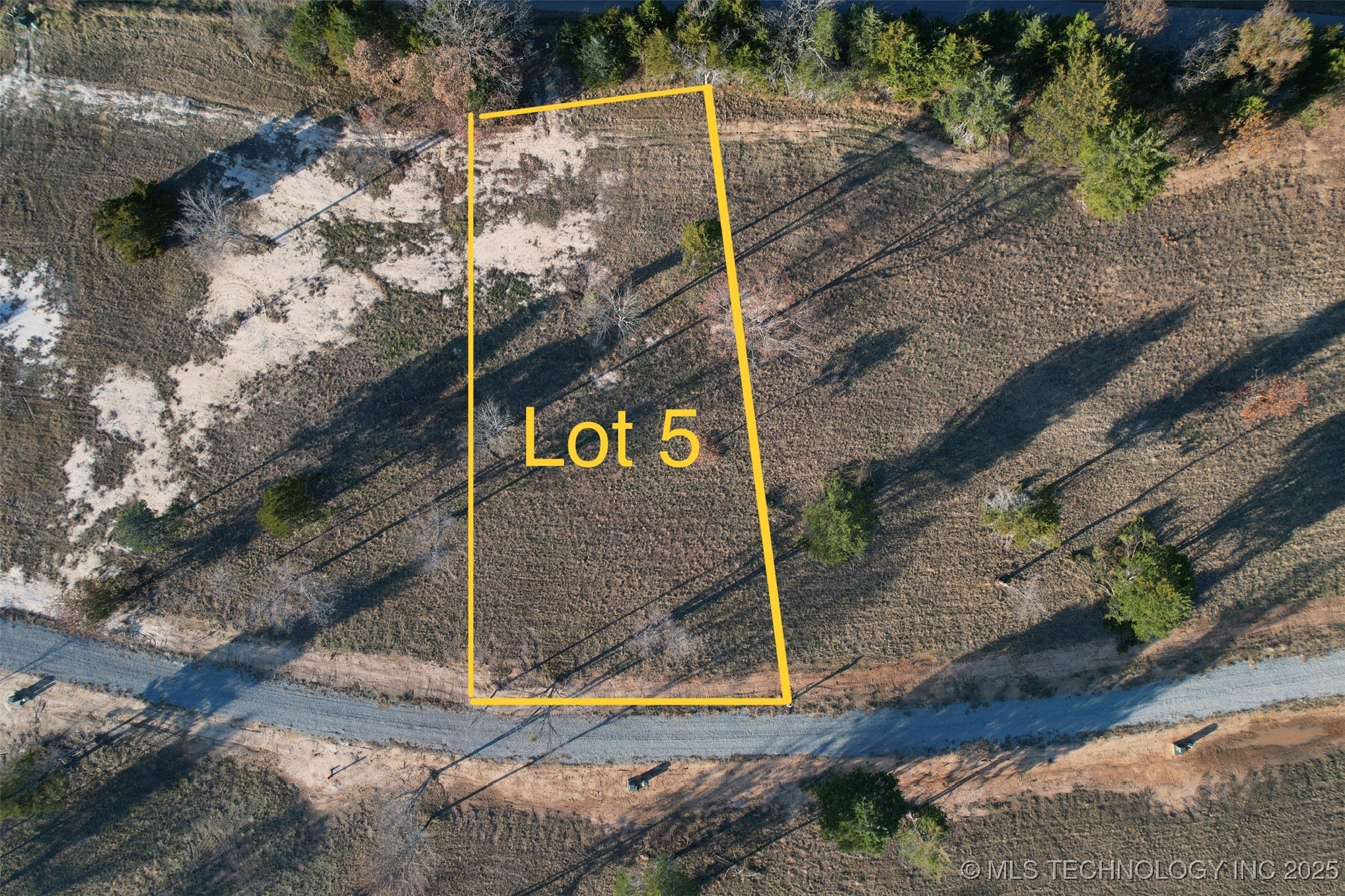 5 Kathy Lane Property Photo 2