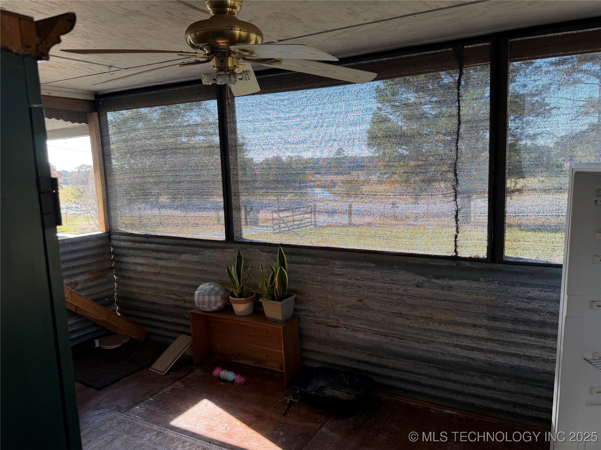 15568 S Highway 109a Property Photo 4