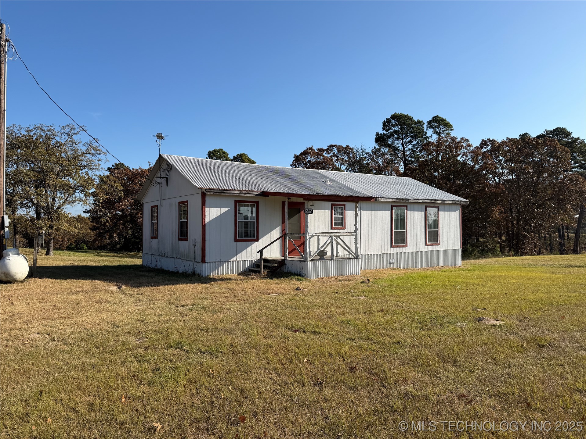15568 S Highway 109a Property Photo 5