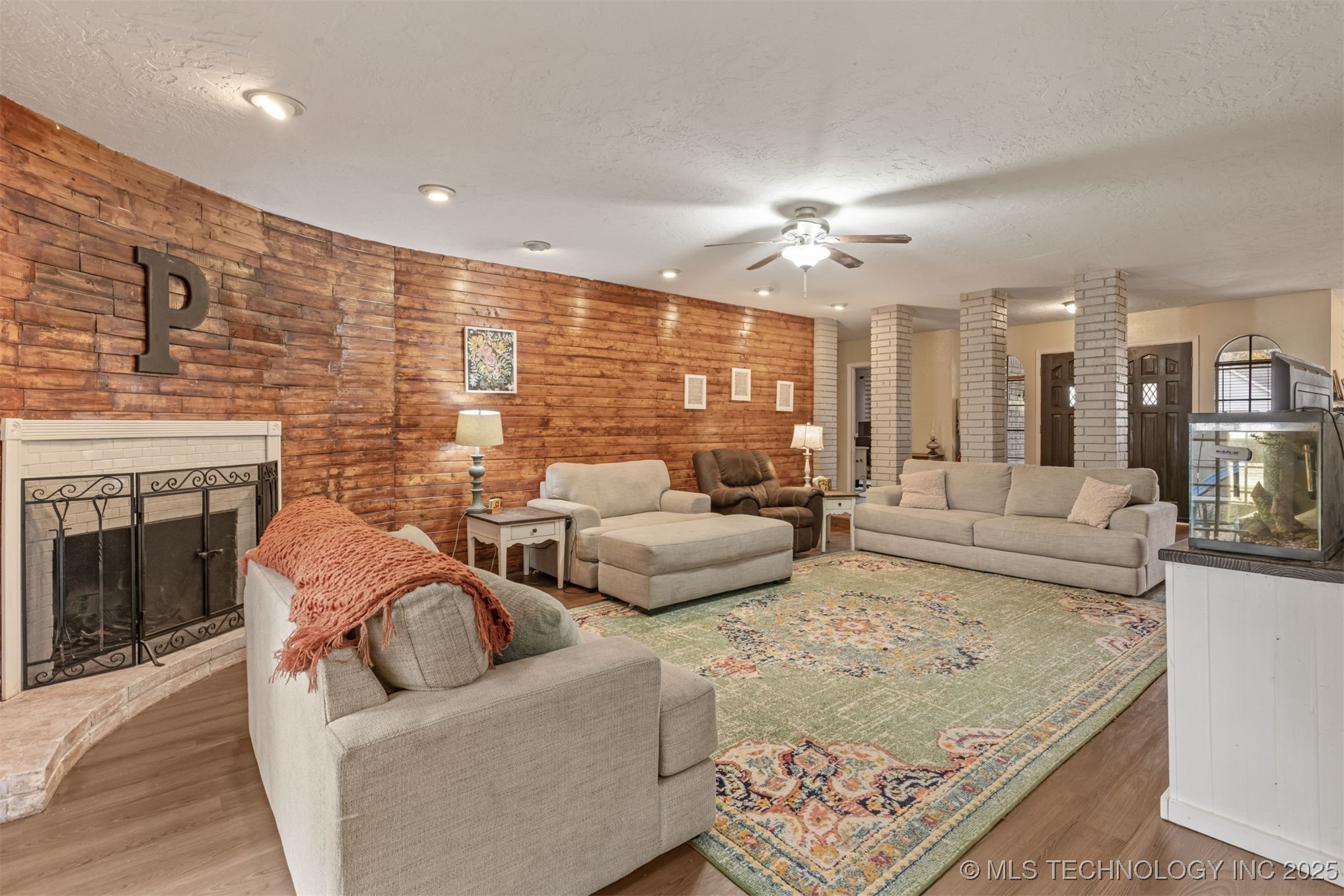 1413 W Ocala Street Property Photo 11