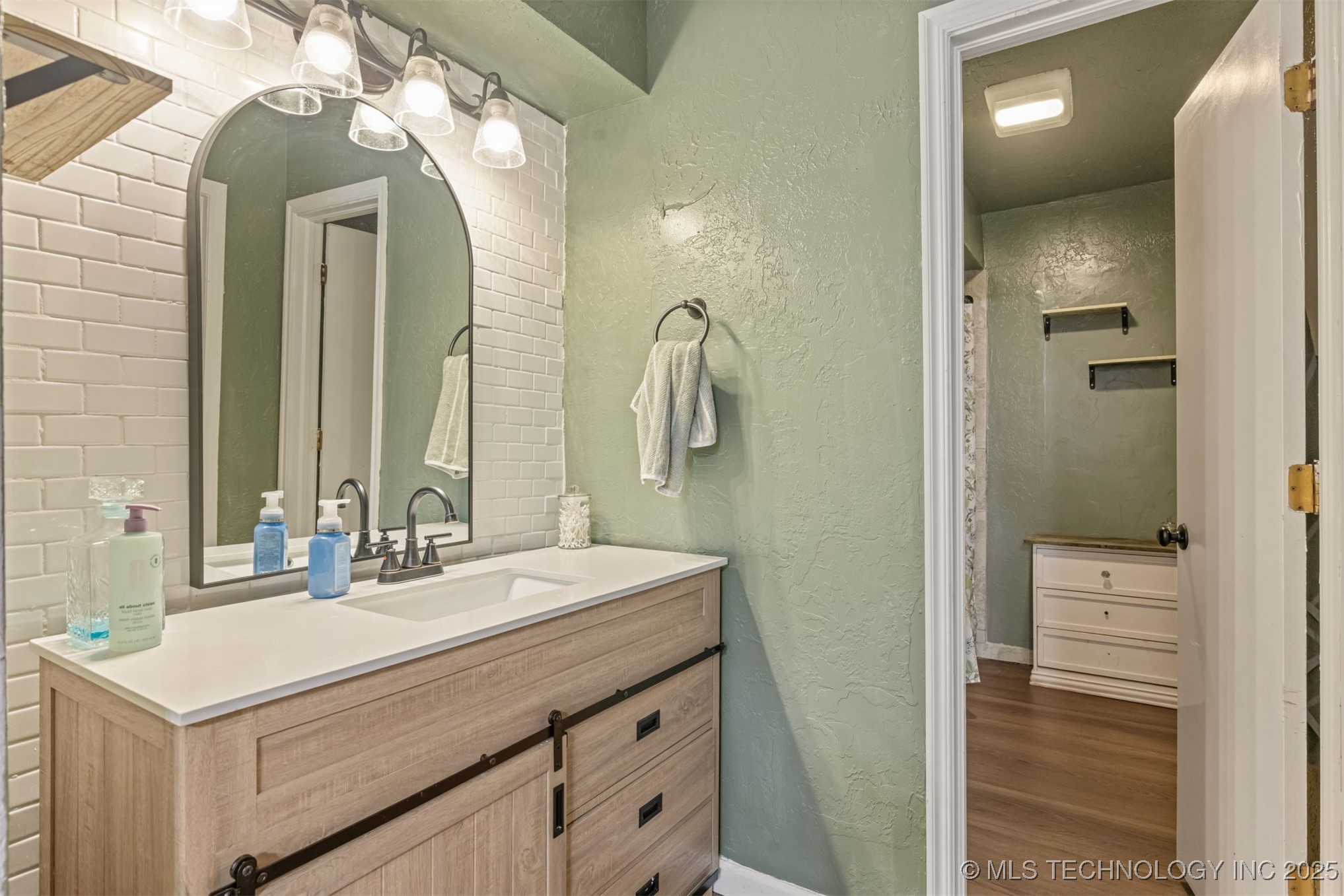 1413 W Ocala Street Property Photo 29