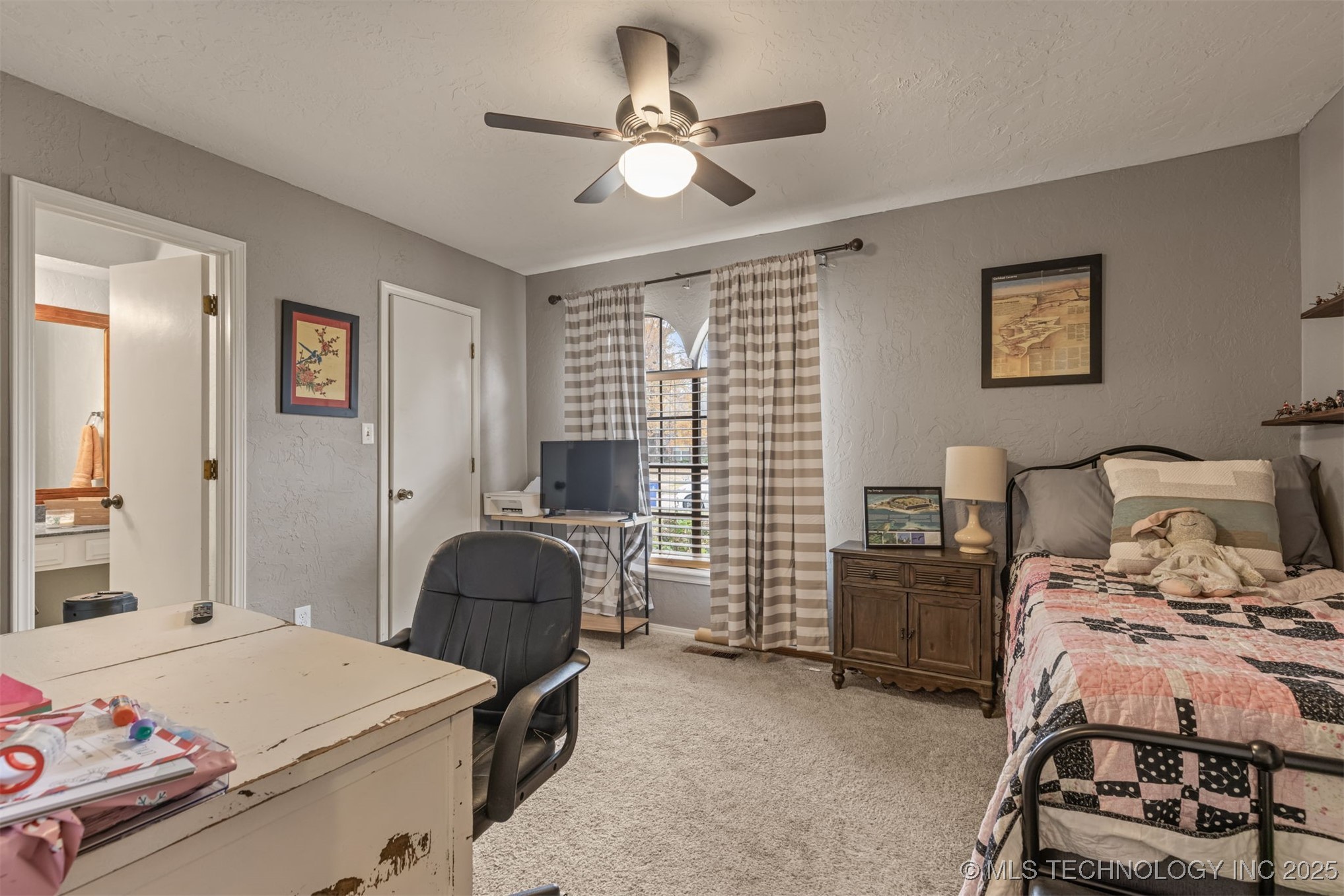 1413 W Ocala Street Property Photo 33