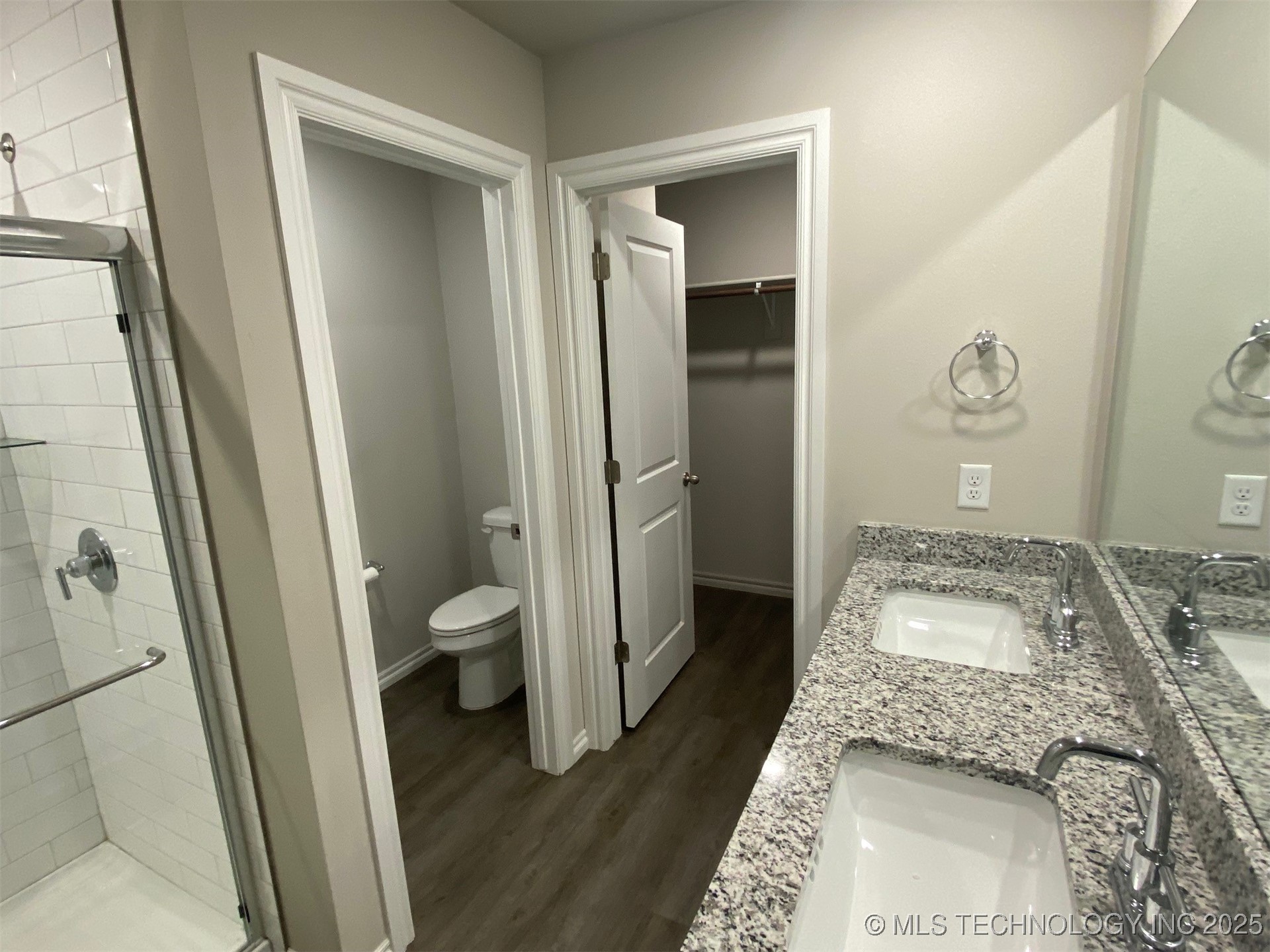 7122 E 155th Place S Property Photo 16