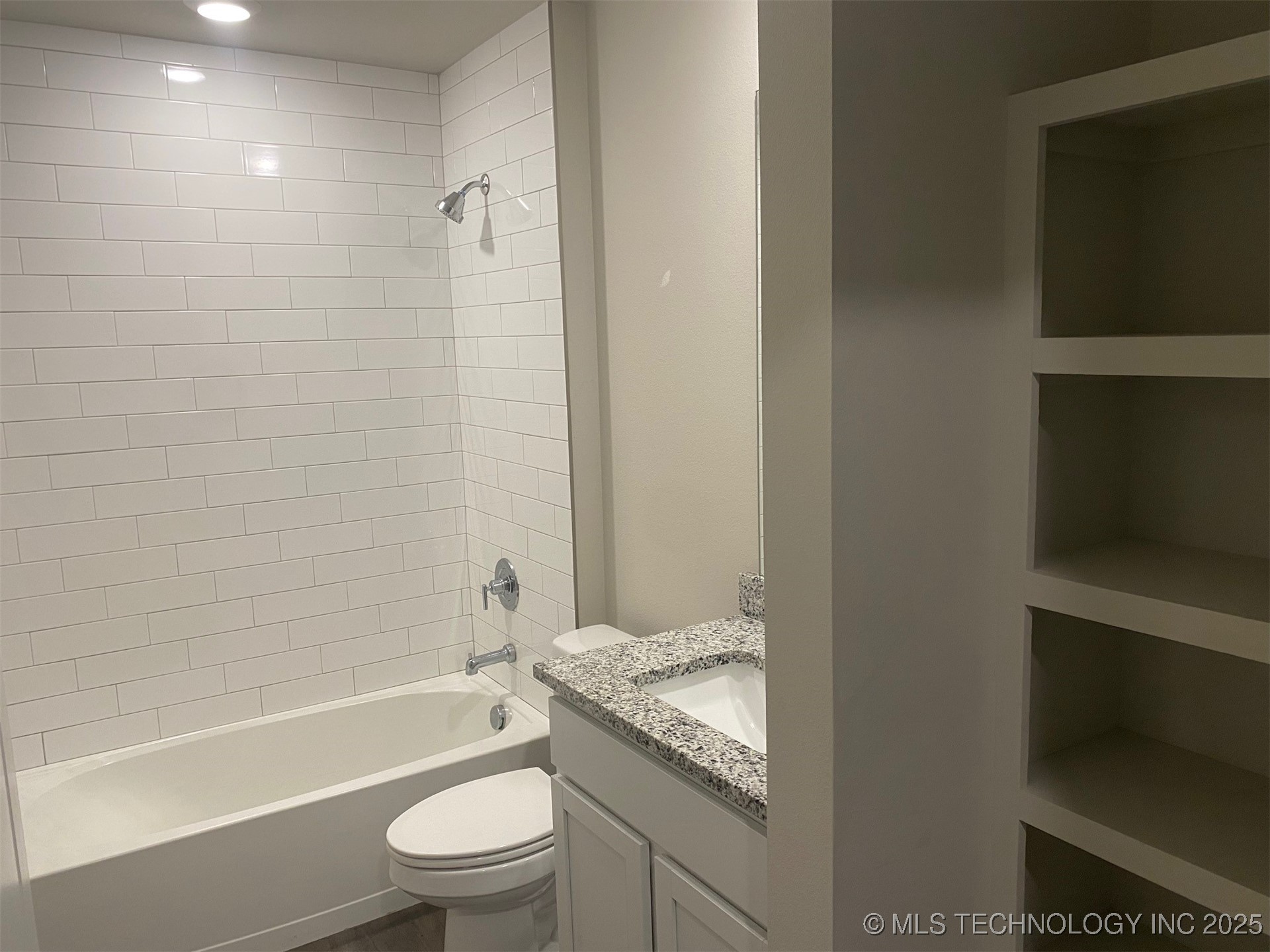 7122 E 155th Place S Property Photo 24