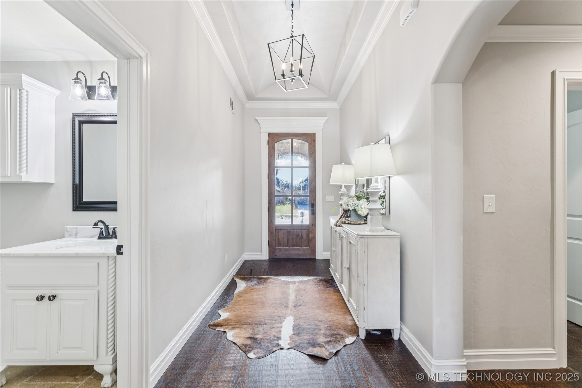 2920 E Portland Place Property Photo 5