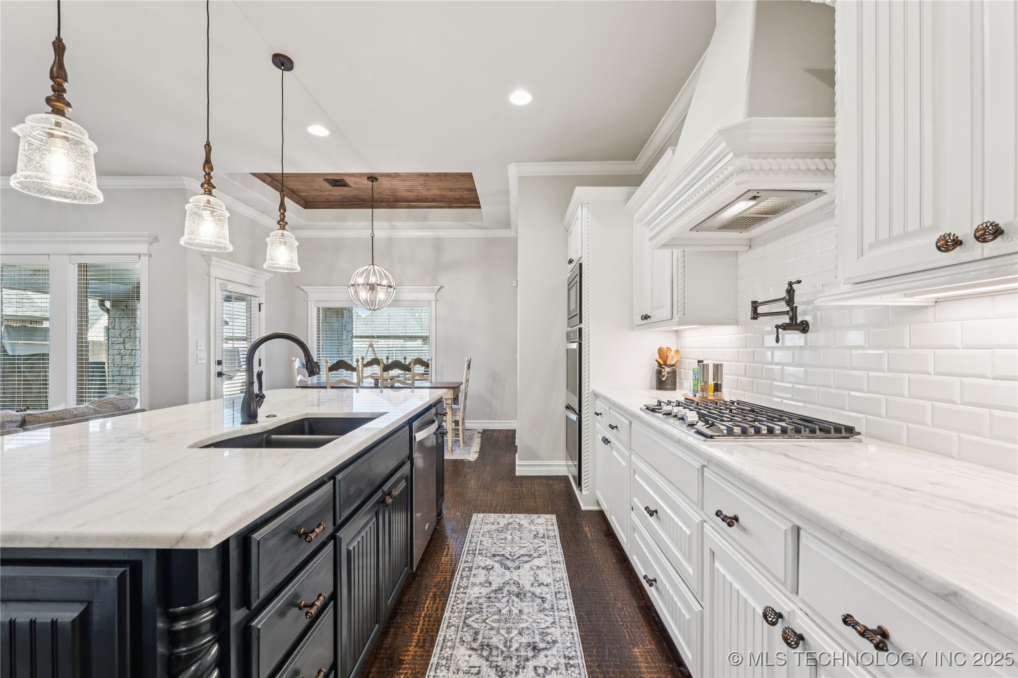 2920 E Portland Place Property Photo 8