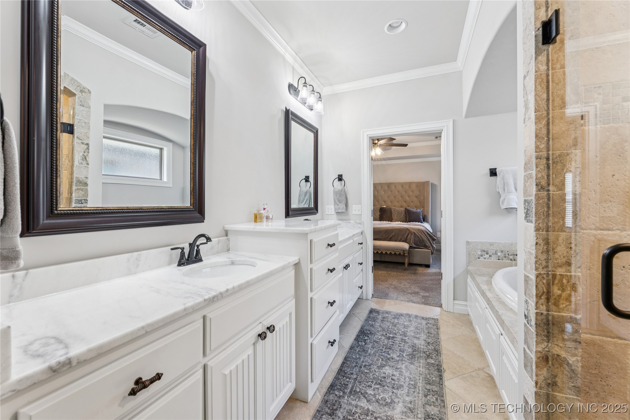 2920 E Portland Place Property Photo 19