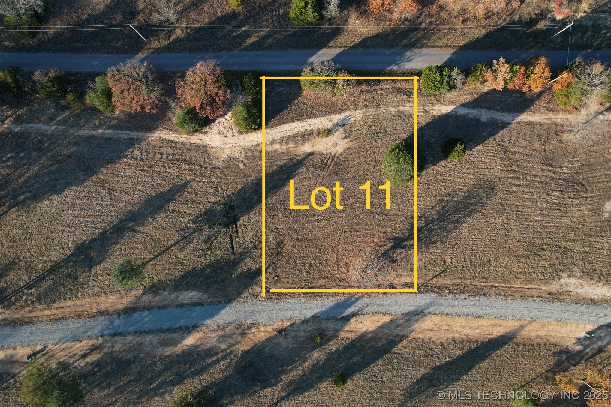 11 Kathy Lane Property Photo 2