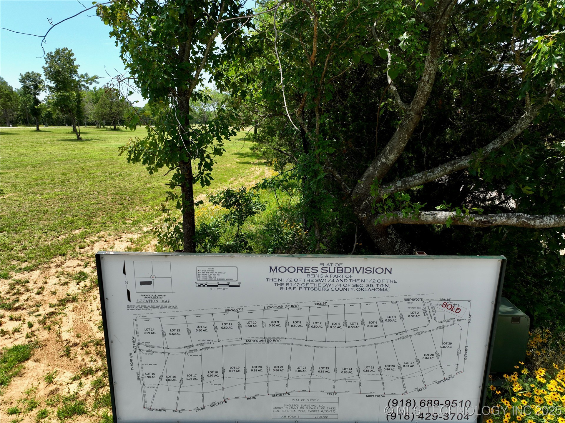 11 Kathy Lane Property Photo 10