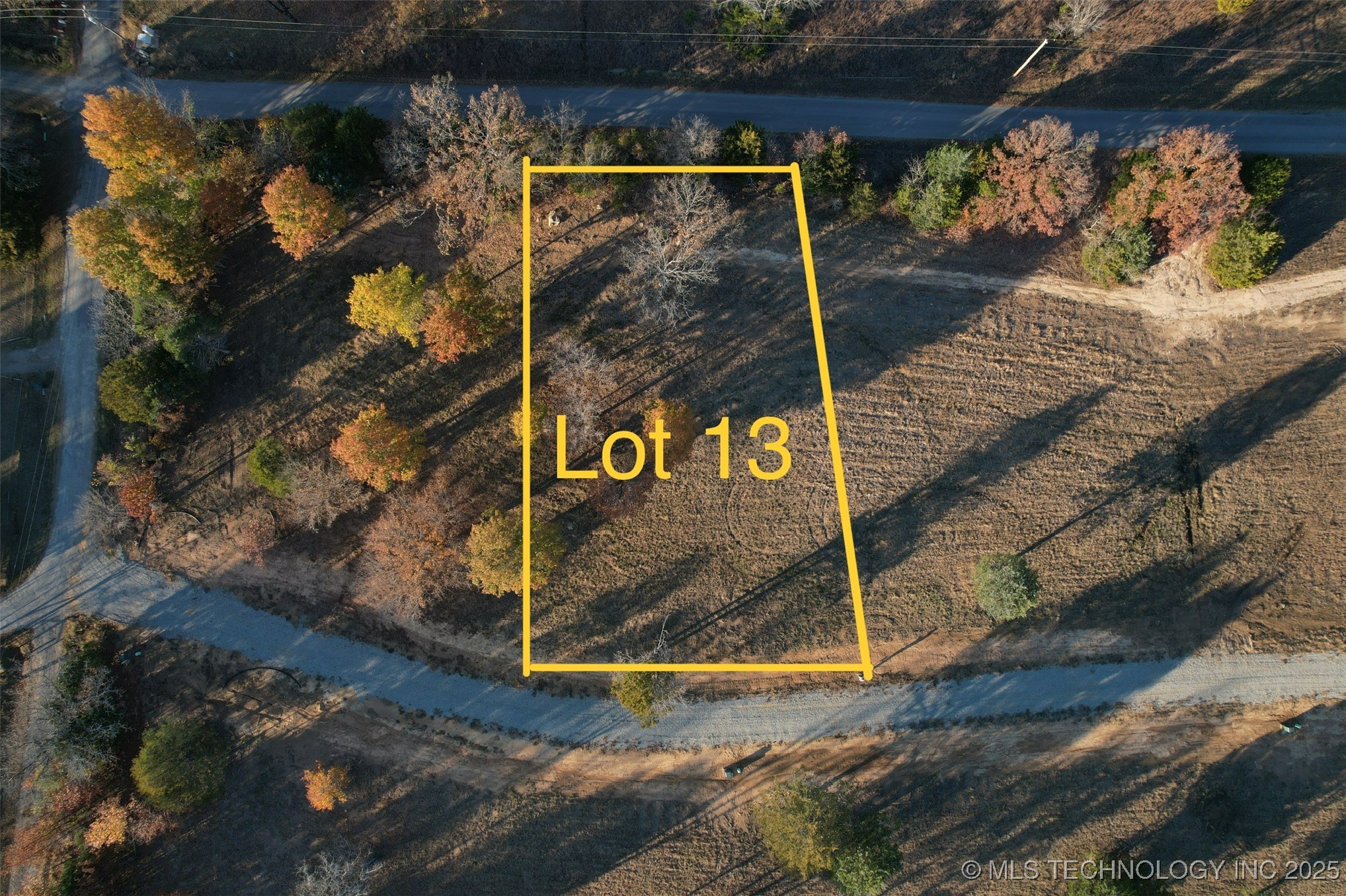 13 Kathy Lane Property Photo 2