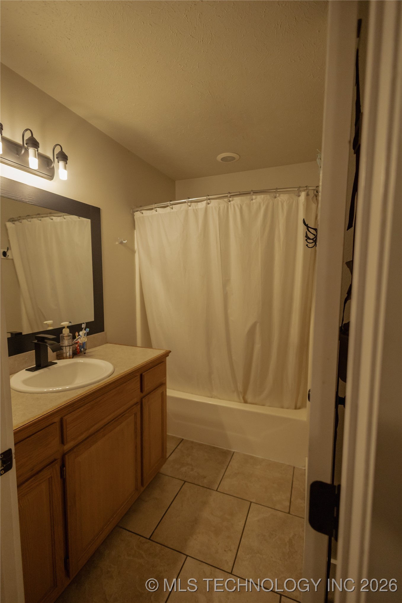 213 E Sunday Avenue Property Photo 14