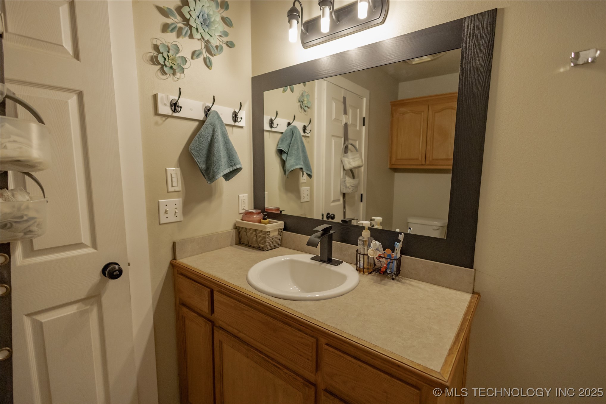 213 E Sunday Avenue Property Photo 15