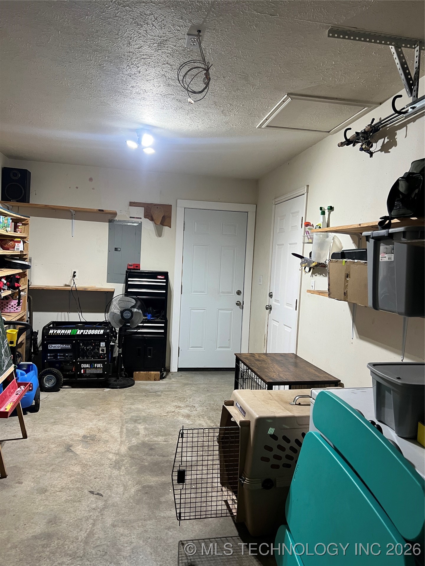 213 E Sunday Avenue Property Photo 33