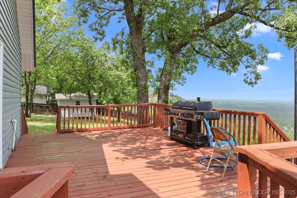 3900 Wylie Road Property Photo 9