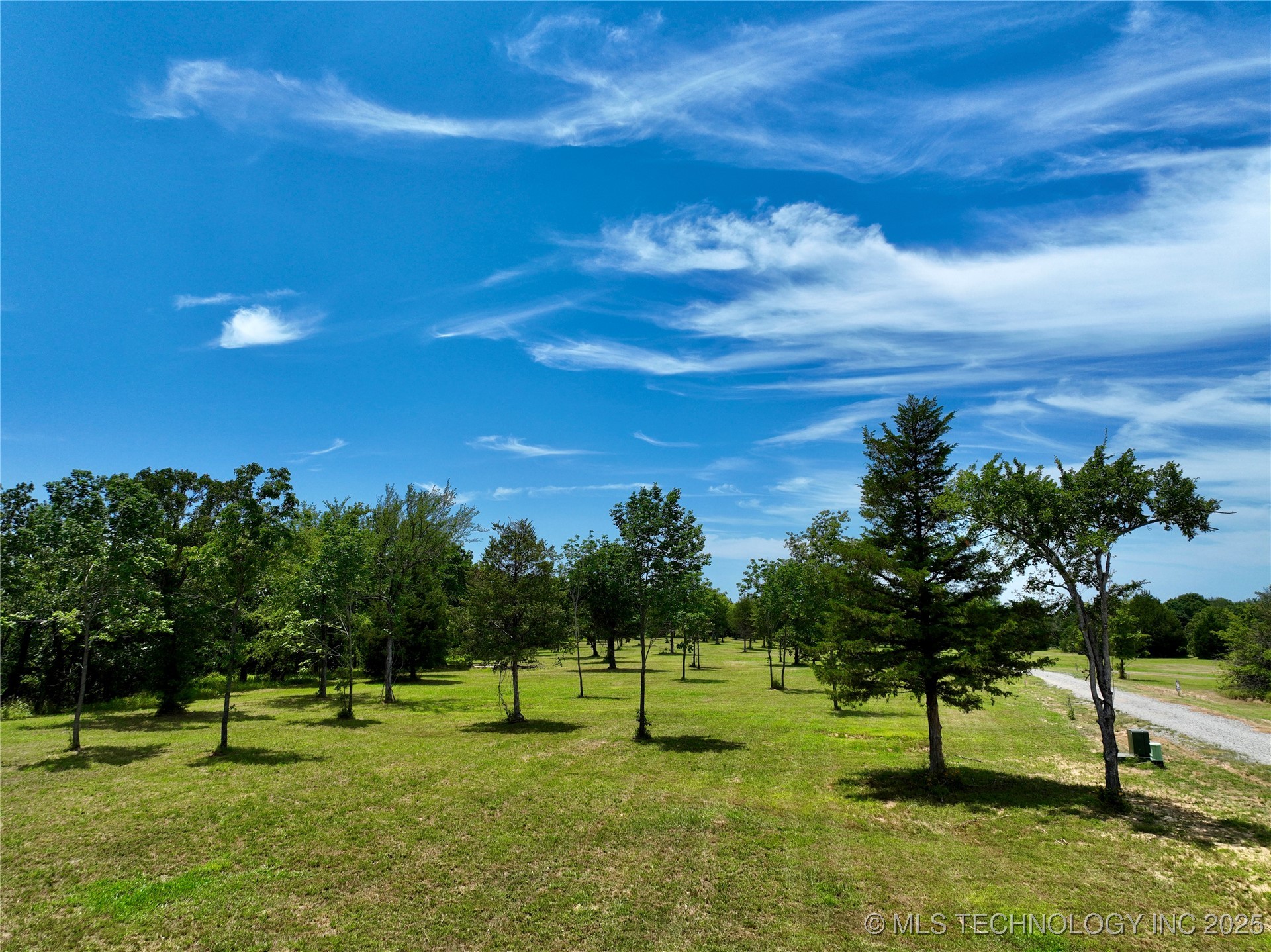 19 Kathy Lane Property Photo 19