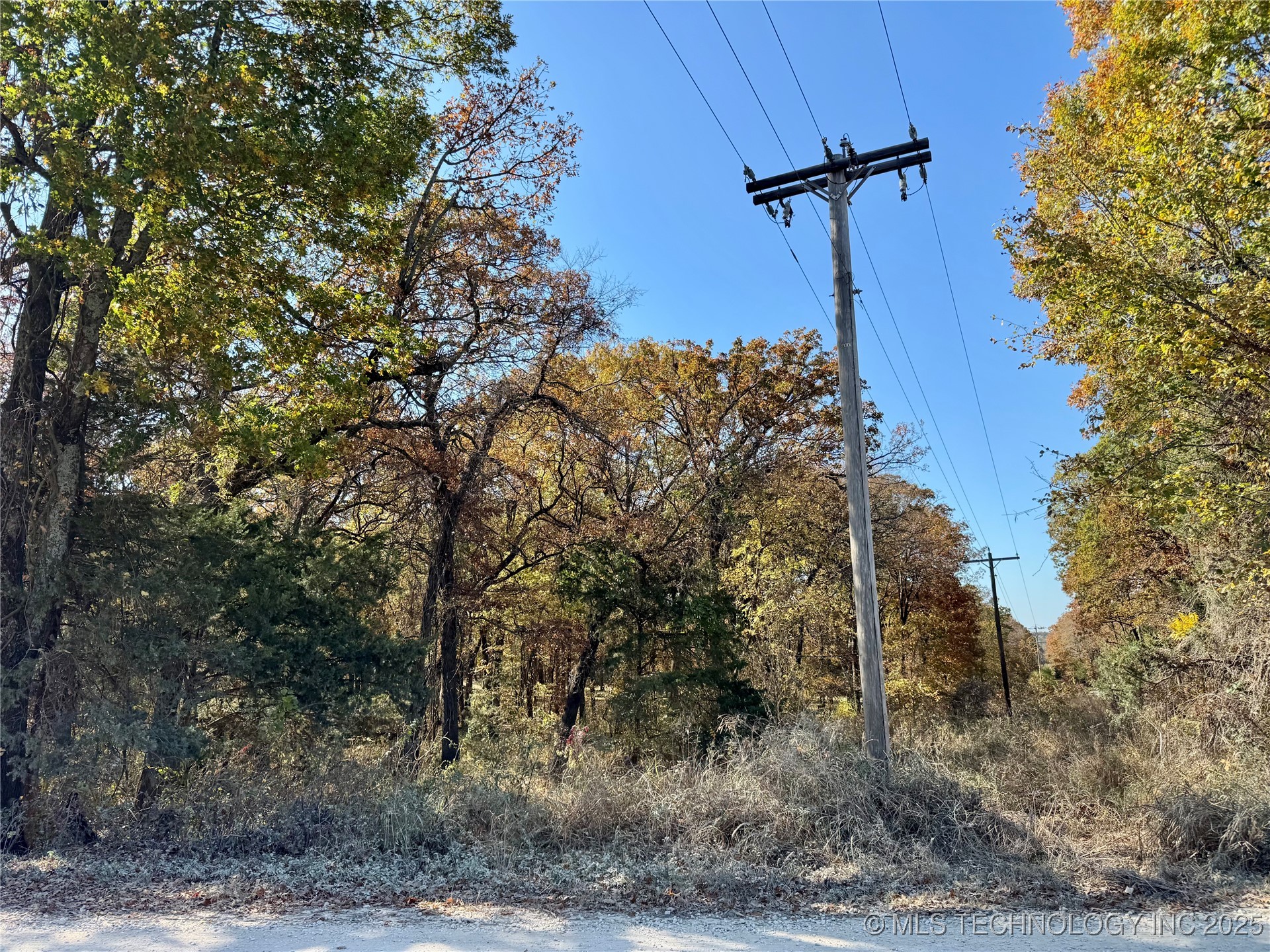 4863 Cobb Property Photo 8